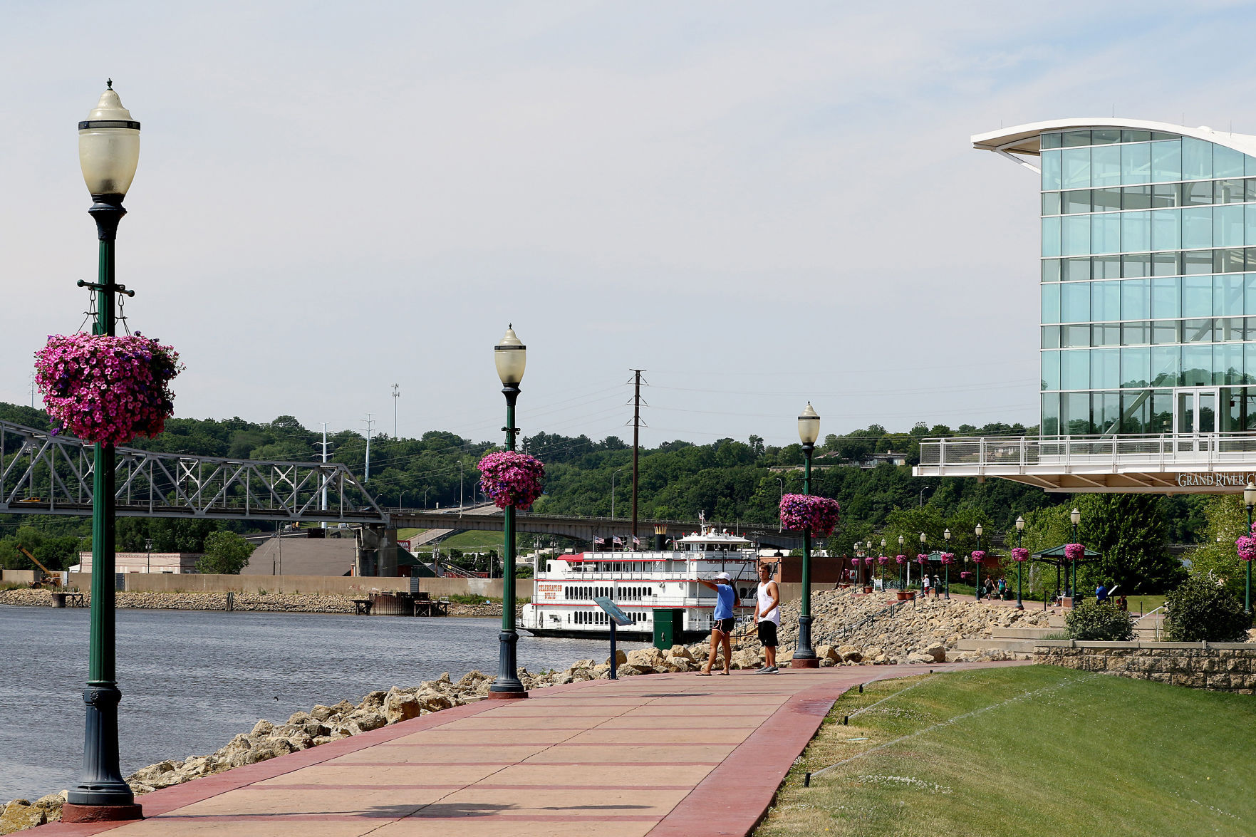 THE GREAT RIVER-0411